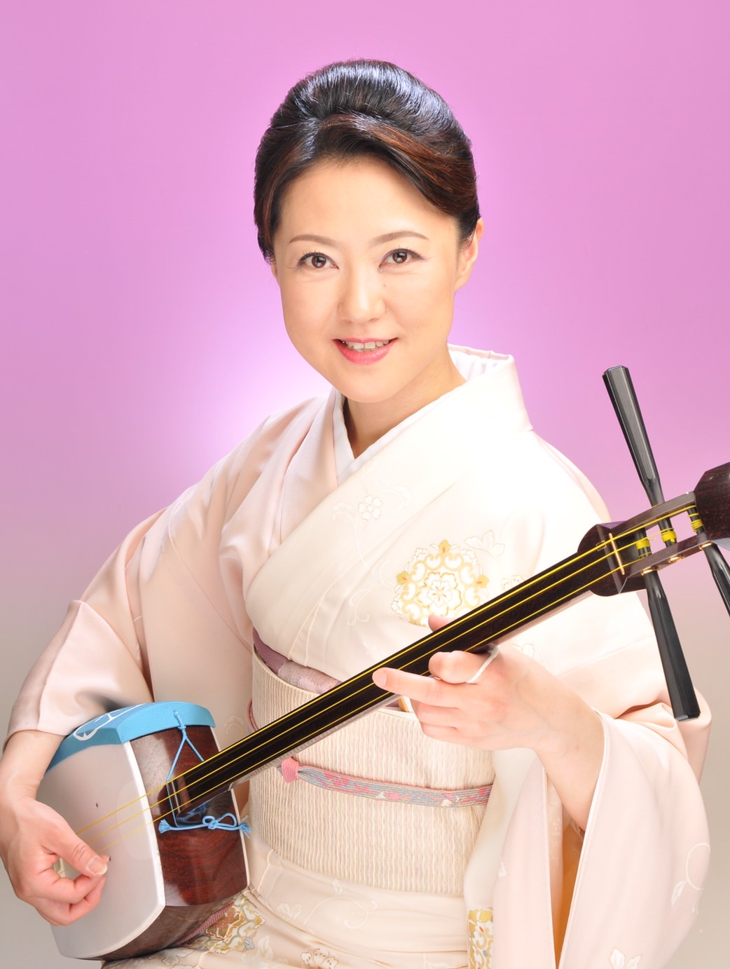 東京の民謡歌手・津軽三味線奏者 | 澤田邦羽（さわだくには）| 演奏